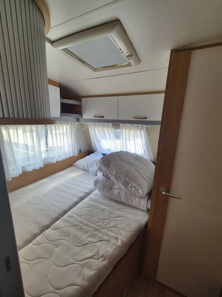 Fahrzeugbild Knaus Südwind 550 FSK #4