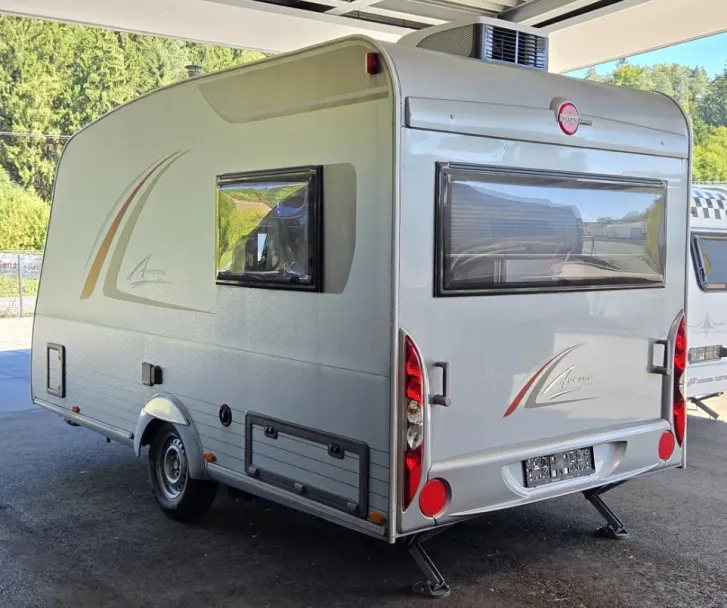 Fahrzeugbild Bürstner Averso Plus 410 TS Hubett #2