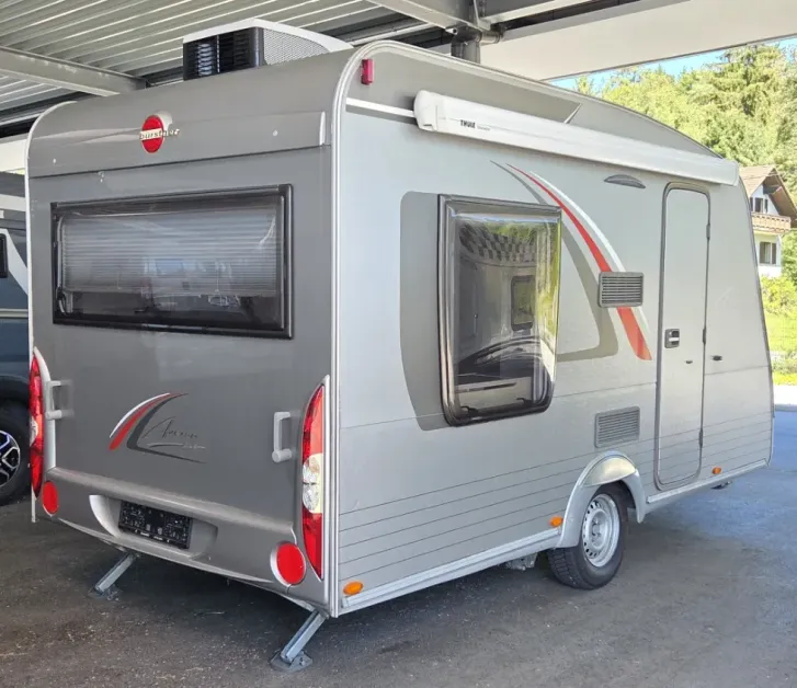 Fahrzeugbild Bürstner Averso Plus 410 TS Hubett #4