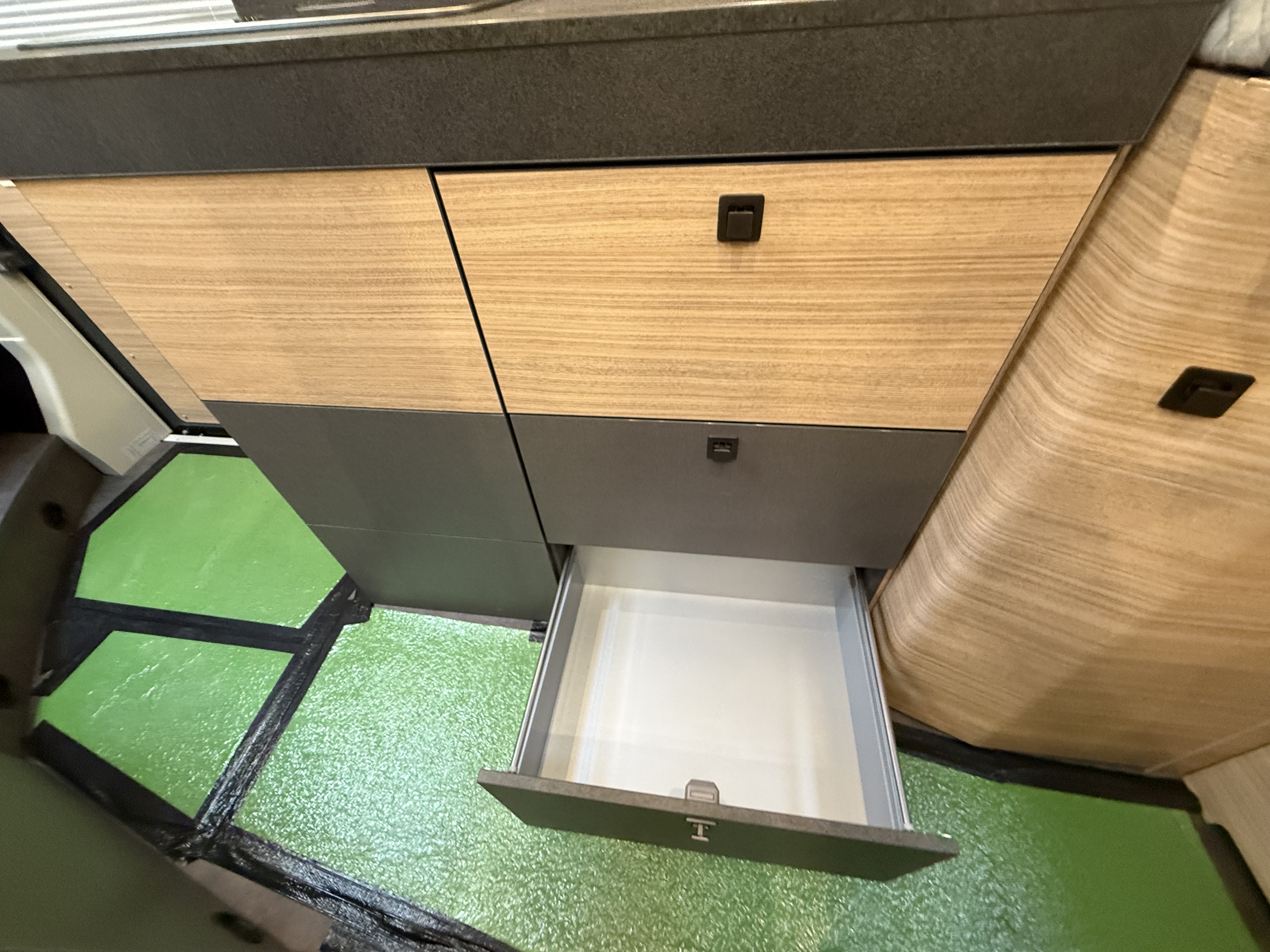 Malibu Van Relax 640 LE R ambition - Bild 17