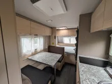 Grundriss Tag Weinsberg CaraCito 470 QDK Neuwertig