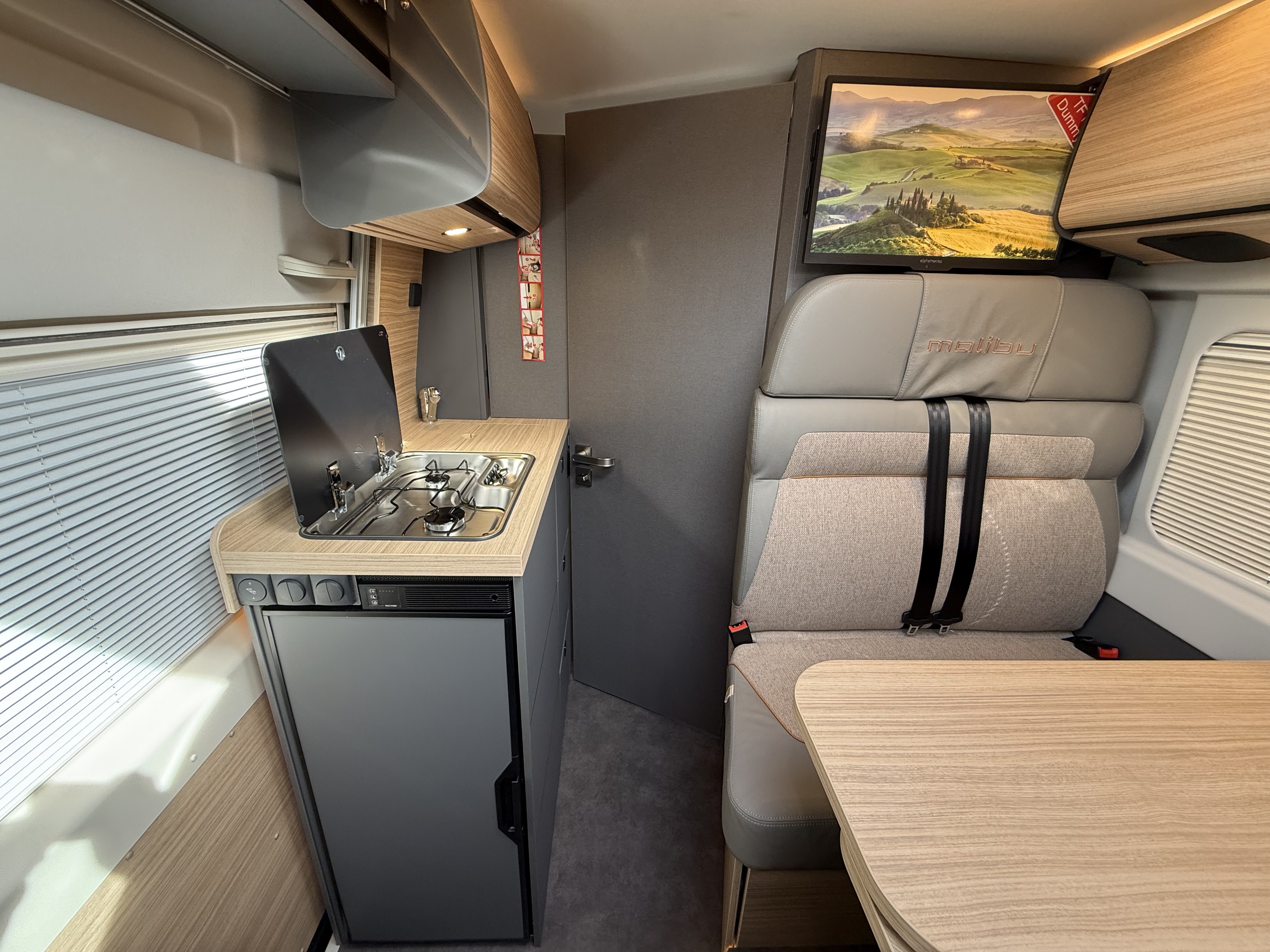 Malibu Van First Class – Two Rooms 640 LE RB charming GT skyview - Bild 22
