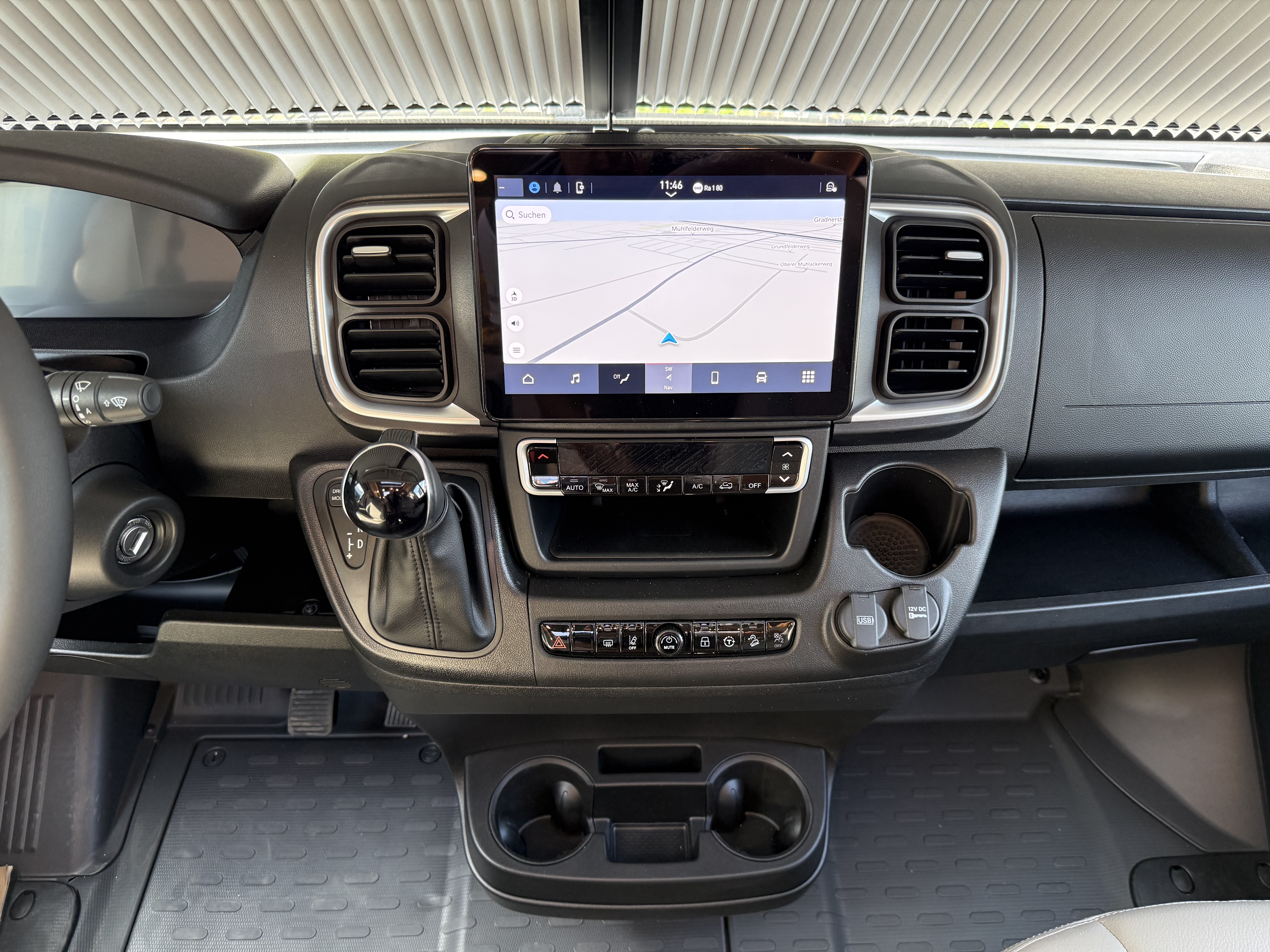 Malibu Van First Class – Two Rooms 640 LE RB charming GT skyview - Bild 40