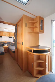 Fahrzeugbild LMC Dominant 545 E #8