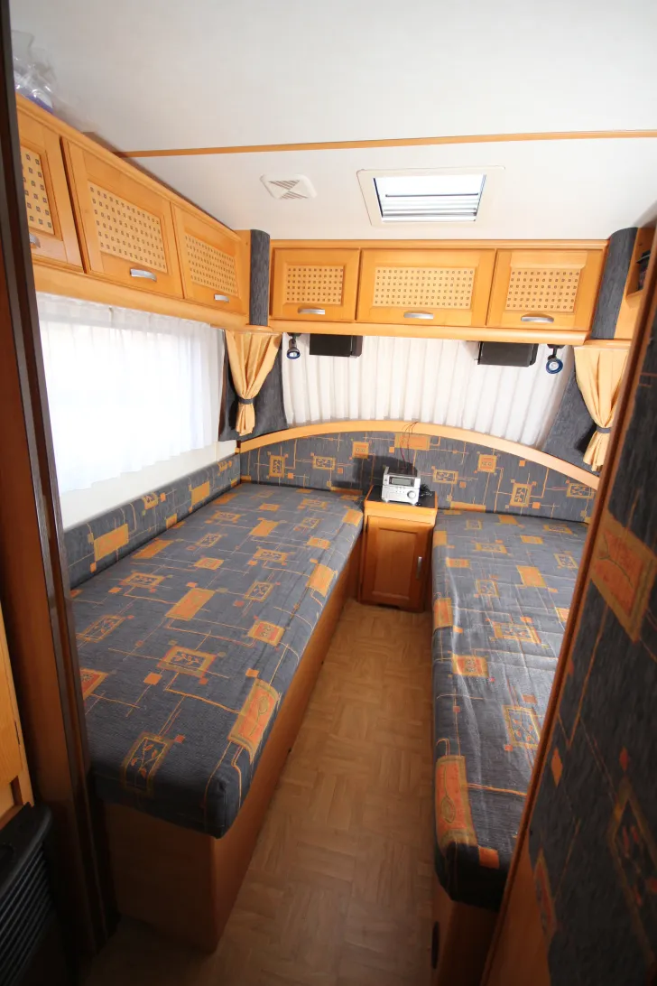 Fahrzeugbild LMC Dominant 545 E #10