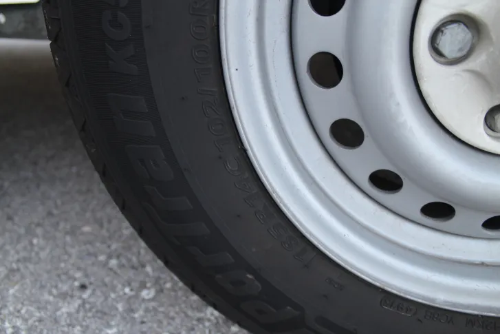 Fahrzeugbild LMC Dominant 545 E #24