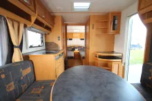 Fahrzeugbild LMC Dominant 545 E #25