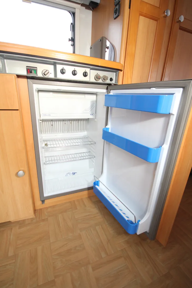 Fahrzeugbild LMC Dominant 545 E #30