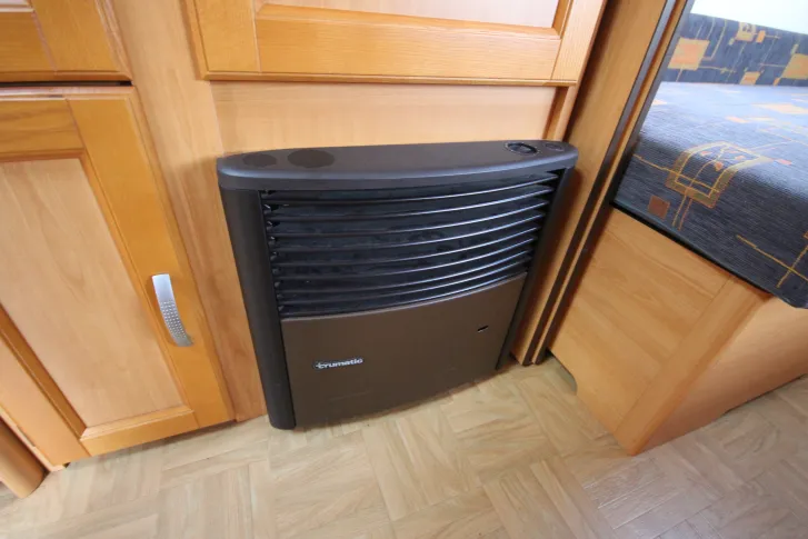 Fahrzeugbild LMC Dominant 545 E #48