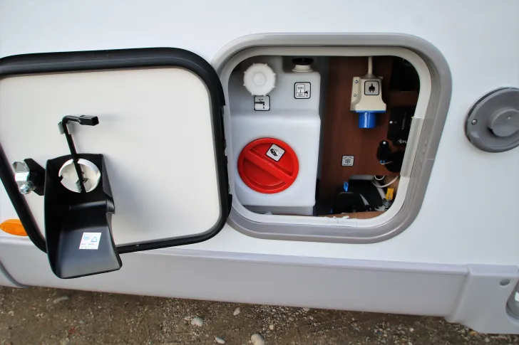 Fahrzeugbild LMC Cruiser T 672 G Comfortline #9