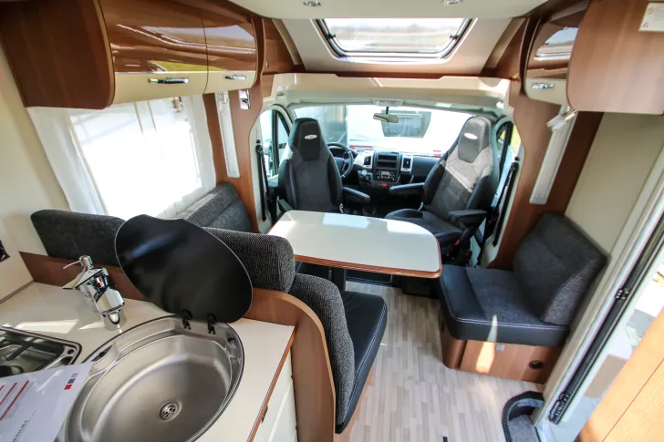 Fahrzeugbild LMC Cruiser T 672 G Comfortline #22