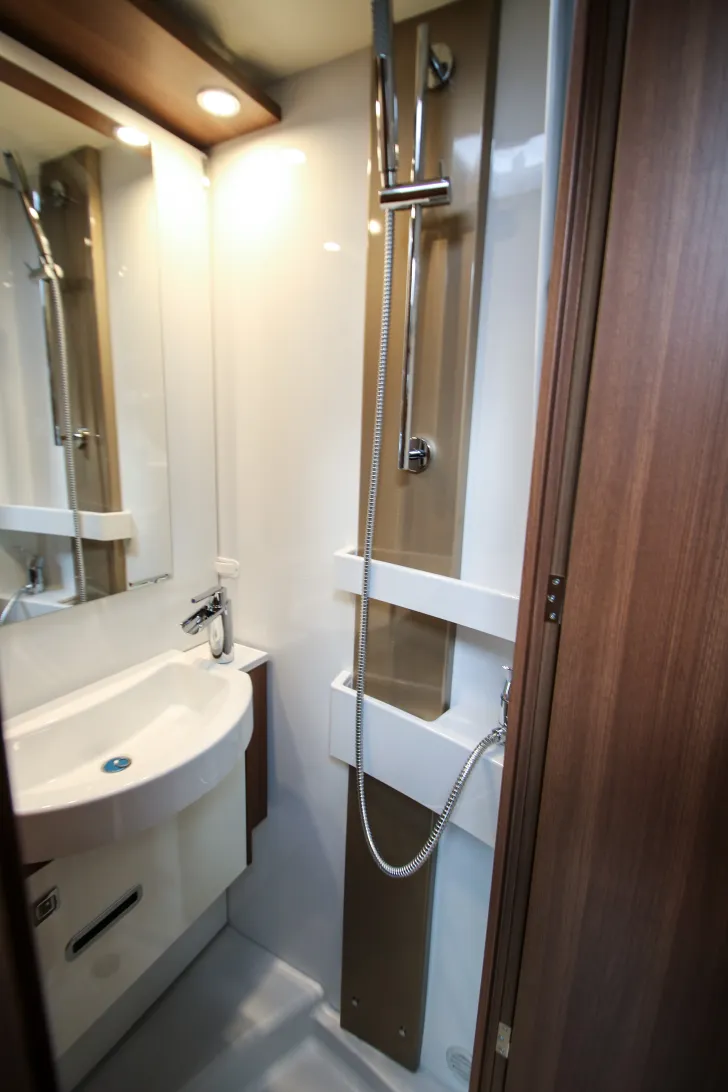 Fahrzeugbild LMC Cruiser T 672 G Comfortline #35